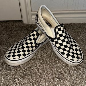 Black checkered vans Women’s size 8